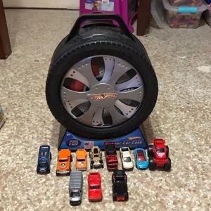 Hot wheels car holder carrier w/ 11 cars included.